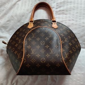 Luis Vuitton Large Bowling Bag